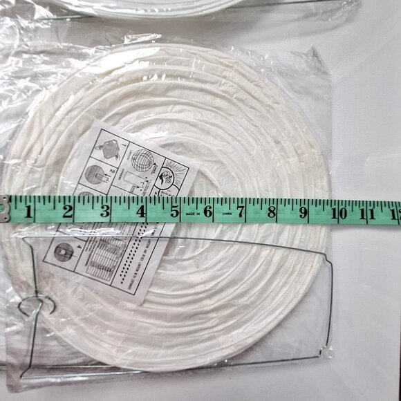White Paper Lanterns Lot of 12 - Picture 3 of 5